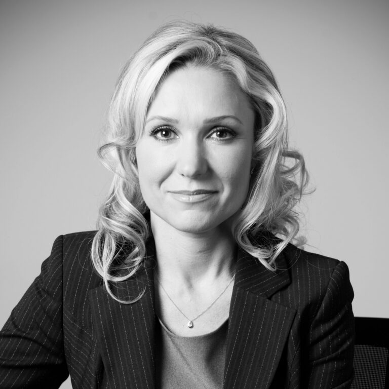Portrait of a smiling businesswoman